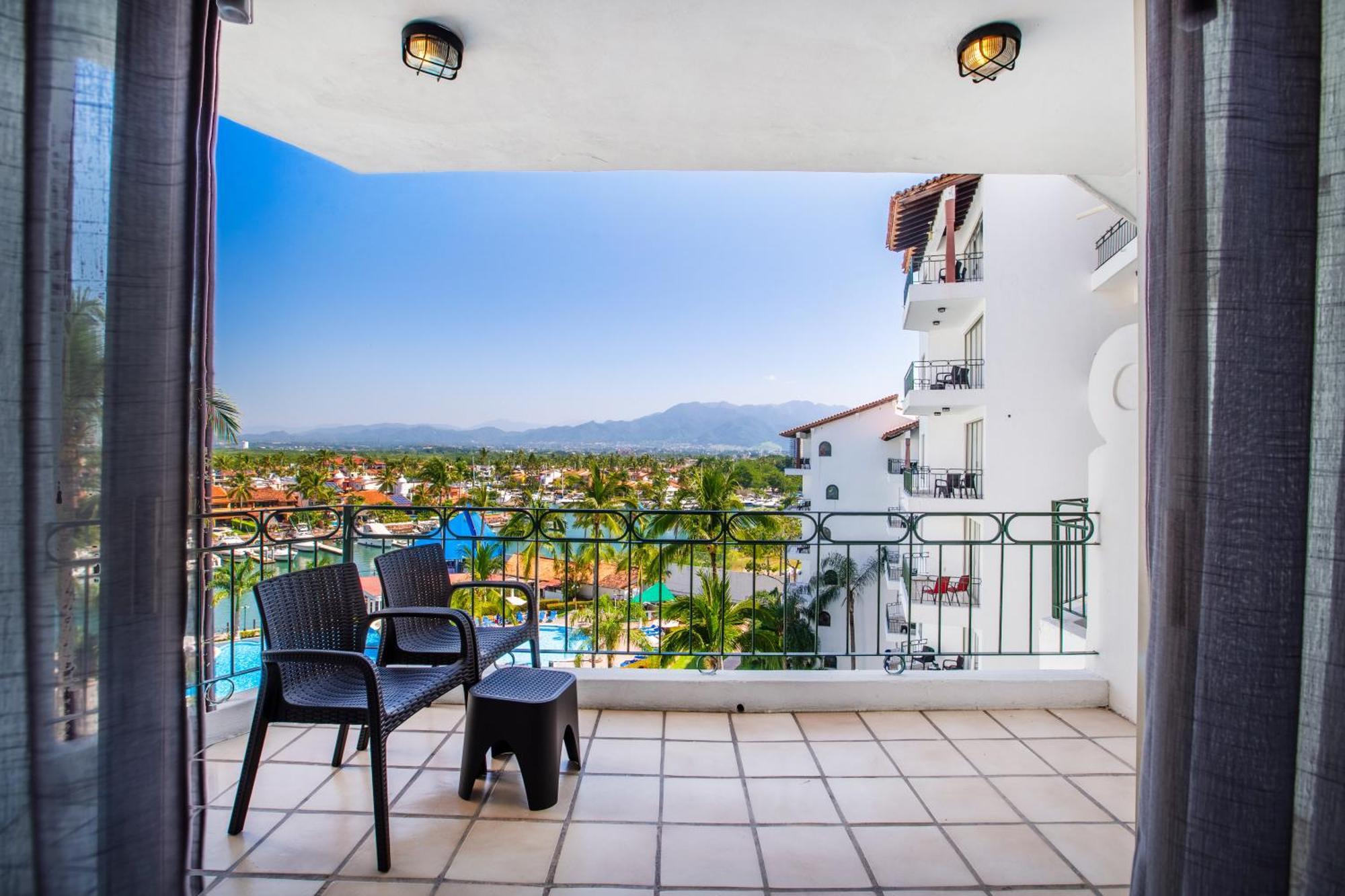 Vamar Vallarta All Inclusive Marina & Beach Resort Puerto Vallarta Bagian luar foto